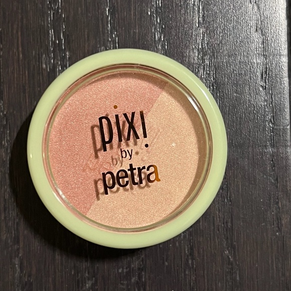 NEW Beauty Blush Duo from Pixi by Petra in Peach Honey 0.16 oz/4.5g FULL SIZE - Picture 1 of 2